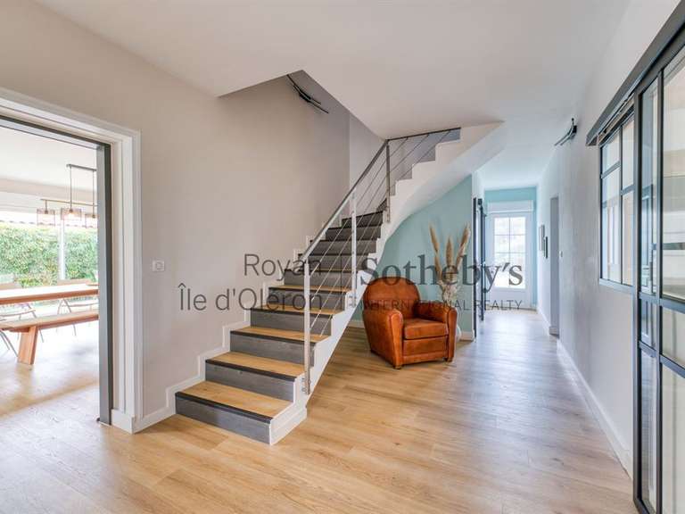 Maison Médis - 5 chambres - 165m²