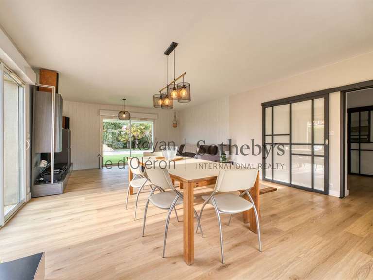 Maison Médis - 5 chambres - 165m²