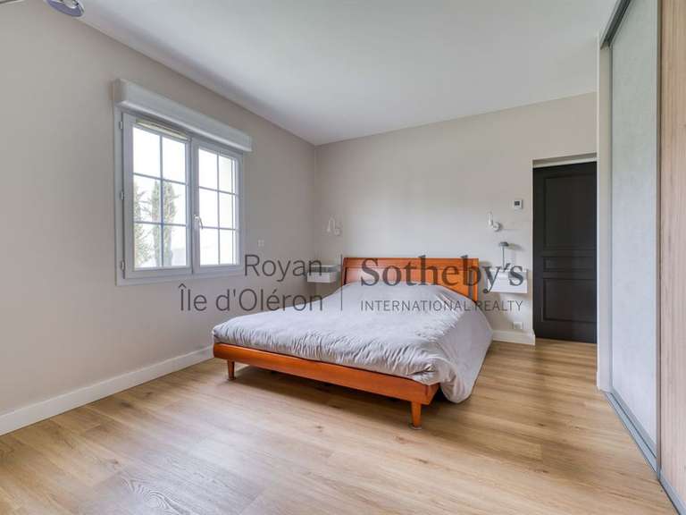 Maison Médis - 5 chambres - 165m²