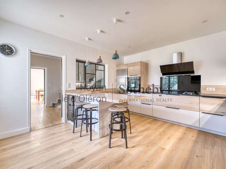 Maison Médis - 5 chambres - 165m²