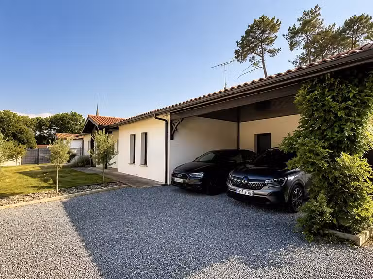 Maison Mées - 3 chambres - 156m²