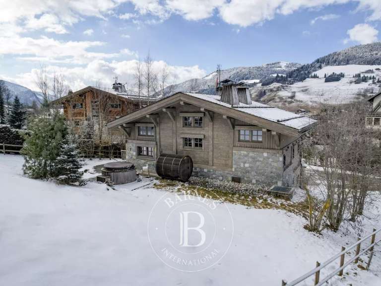 Chalet Megève - 4 bedrooms - 294m²