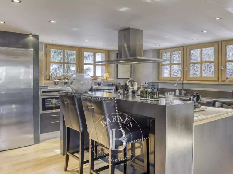 Chalet Megève - 4 bedrooms - 294m²