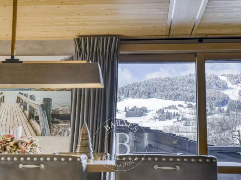 Chalet Megève - 4 bedrooms - 294m²