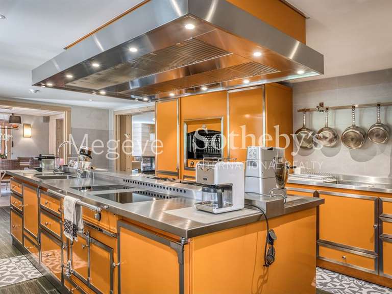 Chalet Megève - 8 bedrooms - 900m²