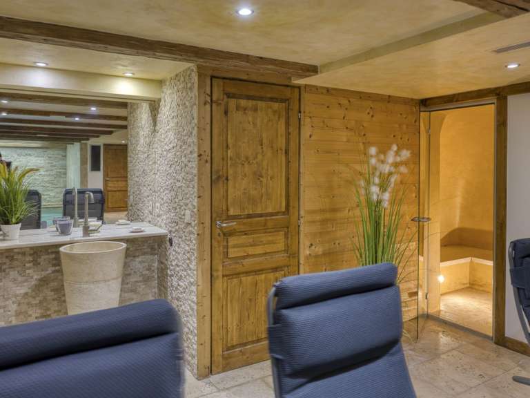 House Megève - 4 bedrooms - 247m²