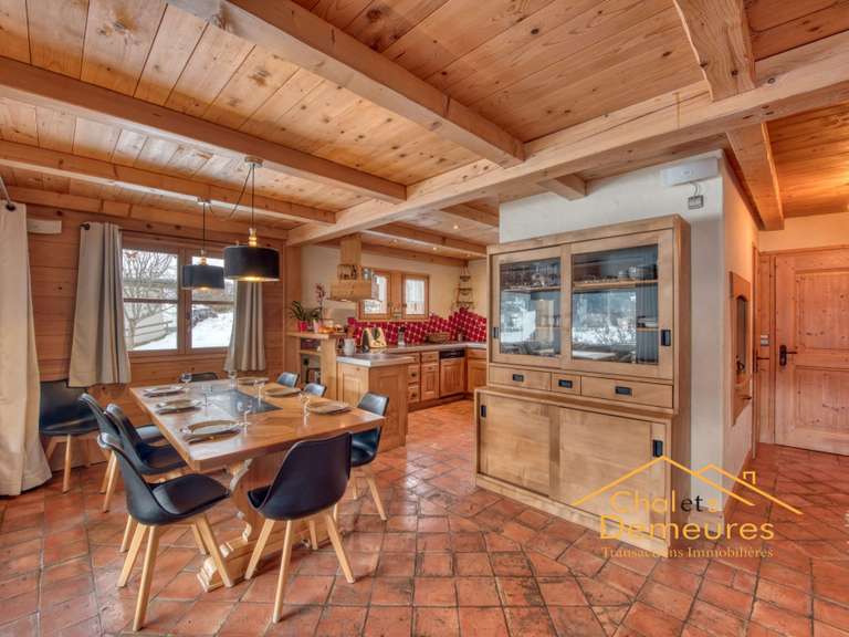 House Megève - 4 bedrooms - 311m²
