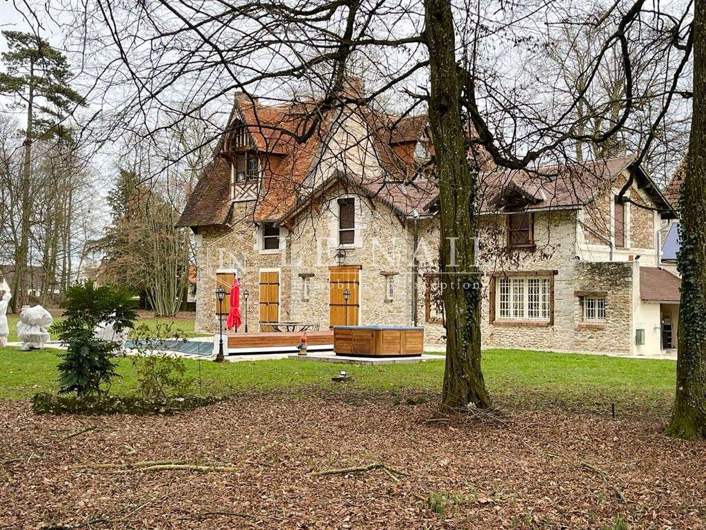 Maison Melun