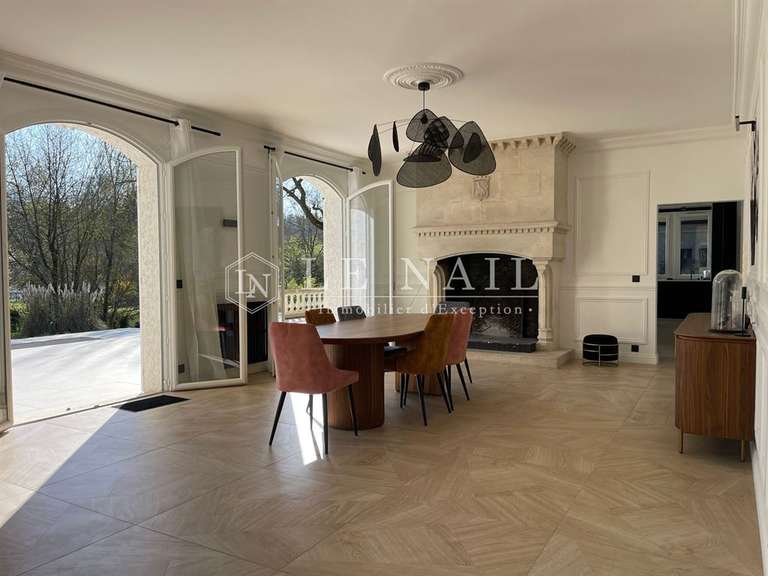 Maison Melun - 6 chambres - 400m²