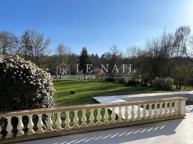 Maison Melun - 6 chambres - 400m²