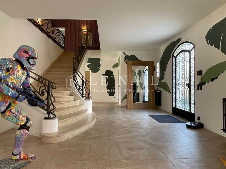 Maison Melun - 6 chambres - 400m²