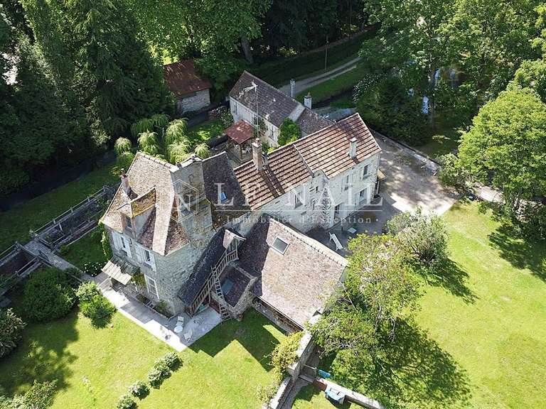 Maison Melun - 8 chambres - 450m²