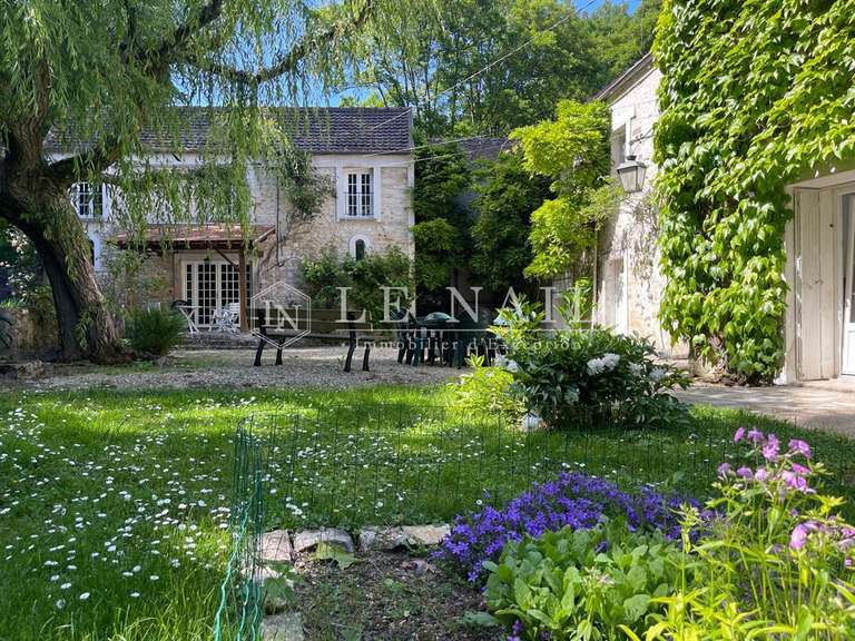 Maison Melun - 8 chambres - 450m²