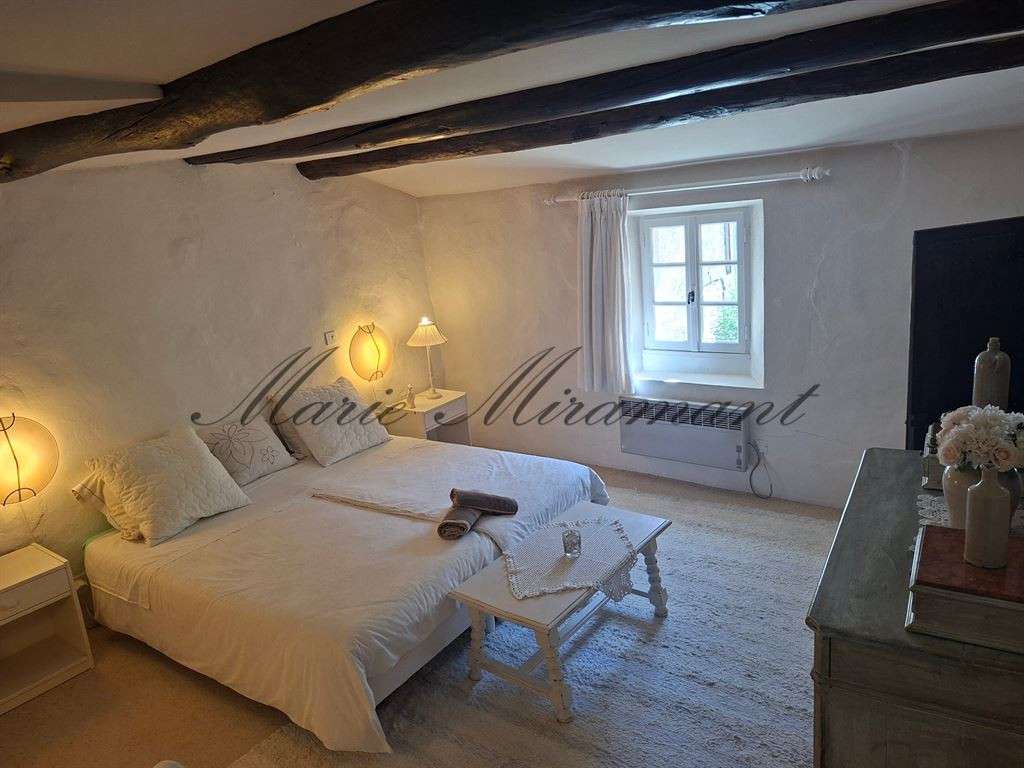 House Ménerbes