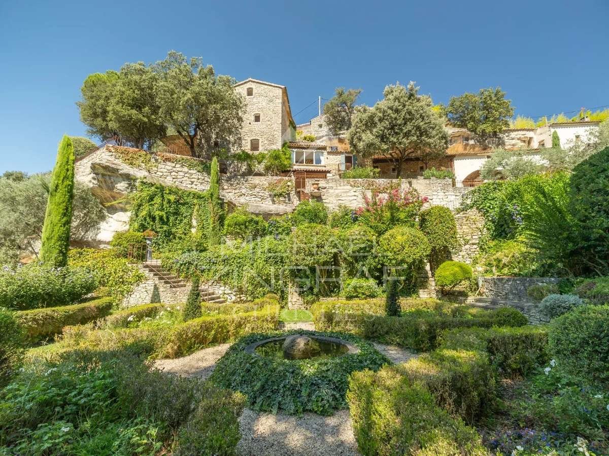 Property Ménerbes