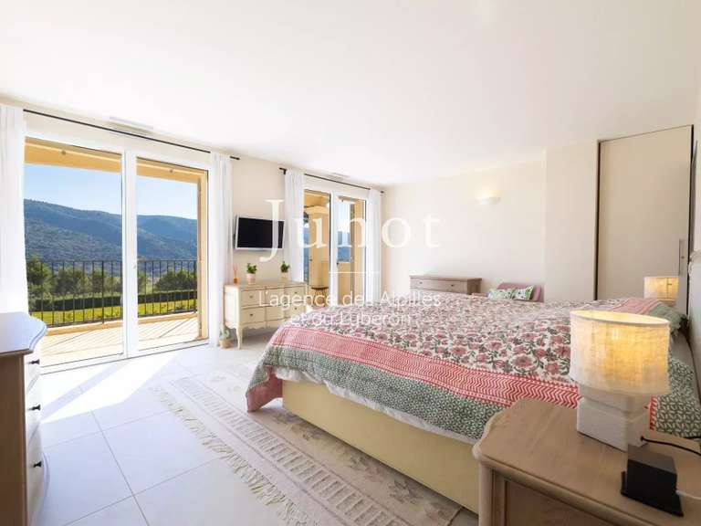 Villa Ménerbes - 4 chambres - 300m²