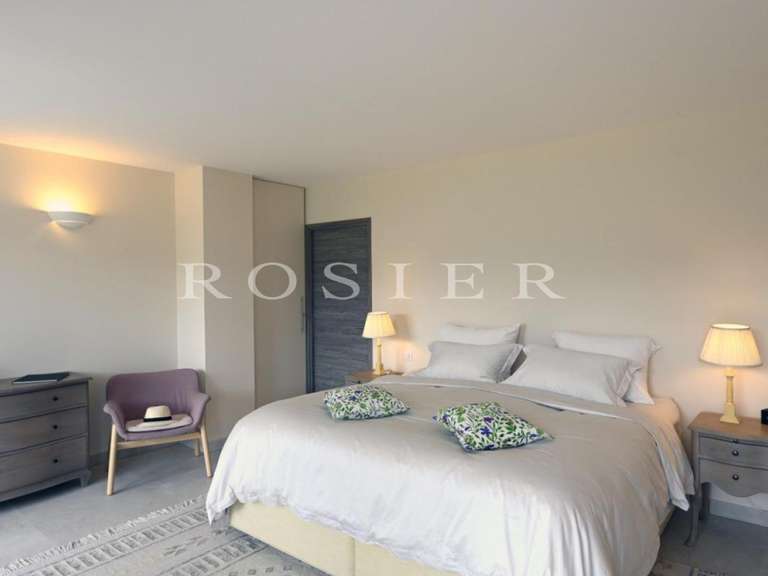 Villa Ménerbes - 4 chambres - 258m²