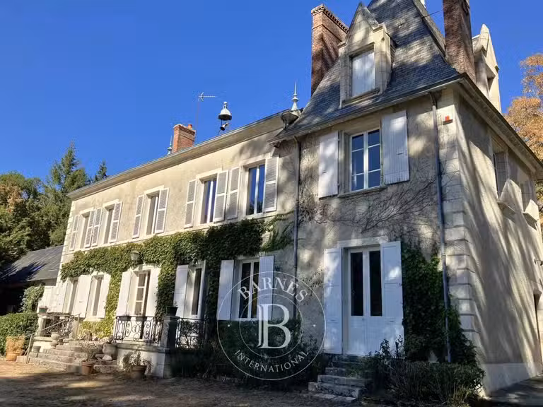 Château Menetou-Salon - 481m²