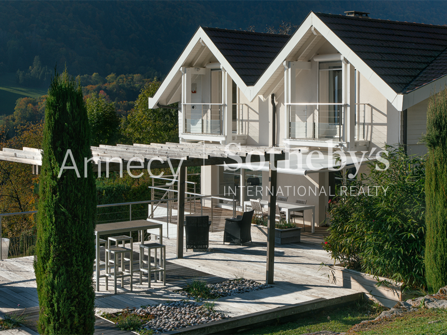 House Menthon-Saint-Bernard