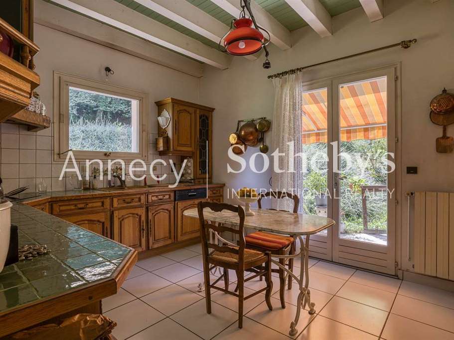 House Menthon-Saint-Bernard