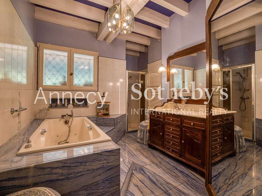 House Menthon-Saint-Bernard