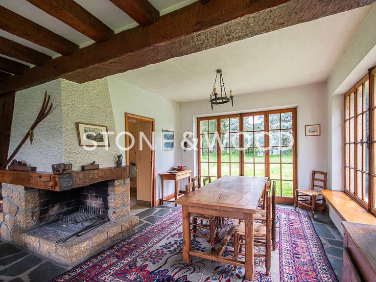 Maison Menthon-Saint-Bernard - 7 chambres - 200m²