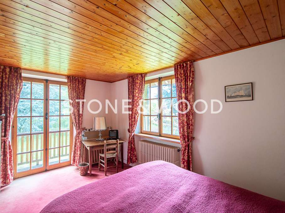 Maison Menthon-Saint-Bernard