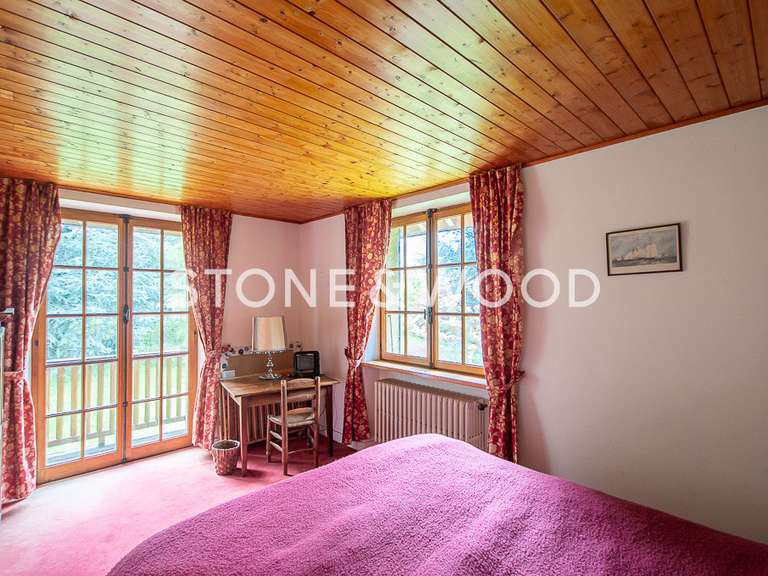 Maison Menthon-Saint-Bernard - 7 chambres - 200m²