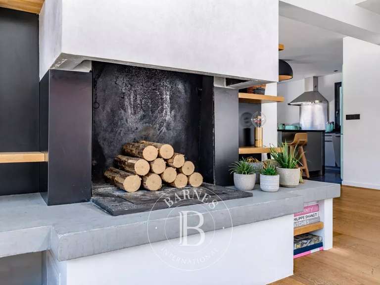 Propriété Menthon-Saint-Bernard - 5 chambres - 200m²