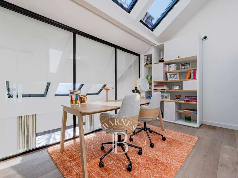 Propriété Menthon-Saint-Bernard - 5 chambres - 200m²