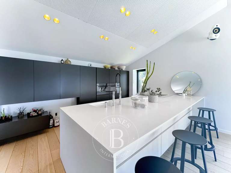 Villa Menthon-Saint-Bernard - 4 chambres - 215m²