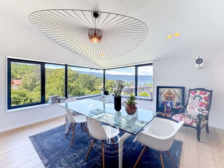 Villa Menthon-Saint-Bernard - 4 chambres - 215m²