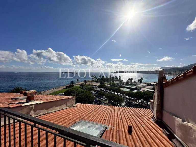 Apartment with Sea view Menton - 3 bedrooms - 69m²