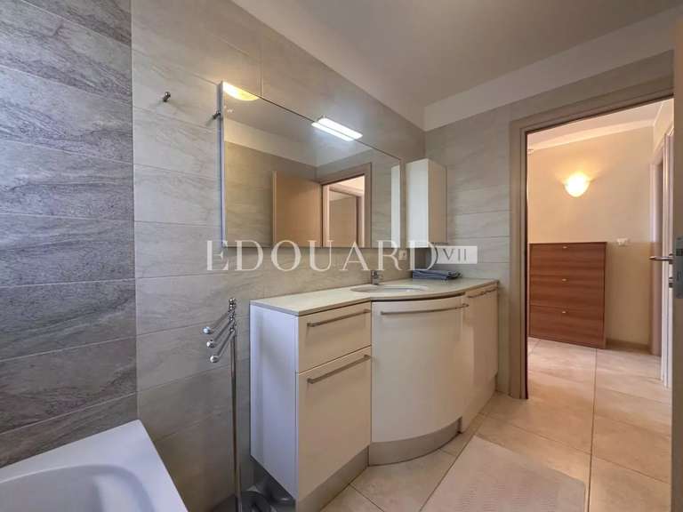 Apartment with Sea view Menton - 2 bedrooms - 72m²