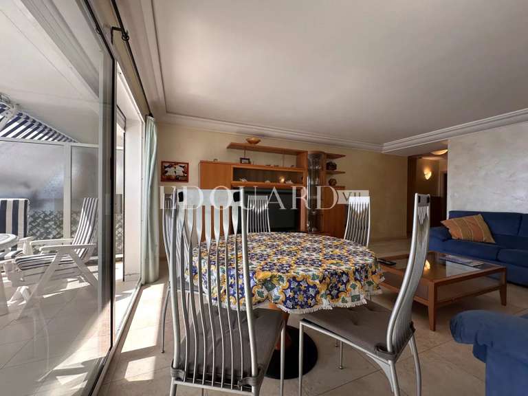 Apartment with Sea view Menton - 2 bedrooms - 72m²