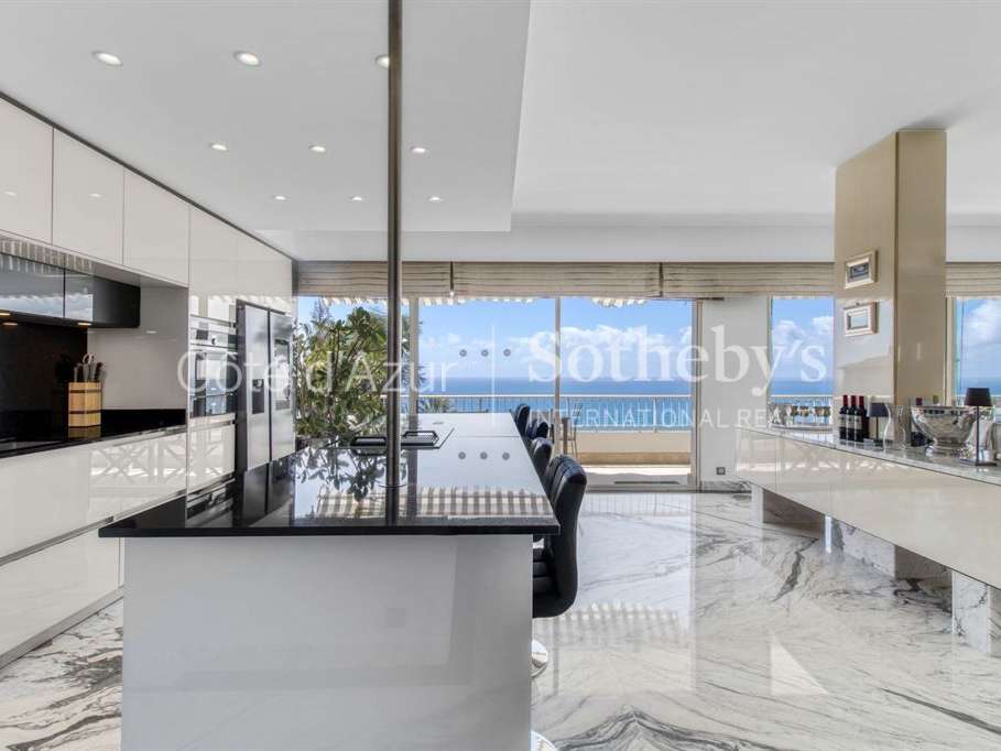 Apartment Menton