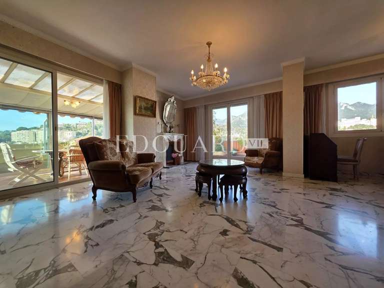 Appartement Menton - 4 chambres - 143m²