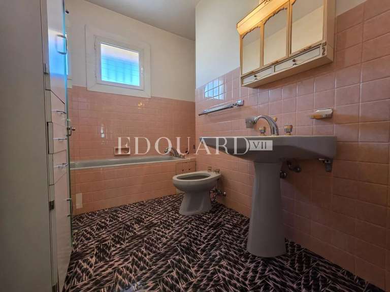 Appartement Menton - 4 chambres - 143m²