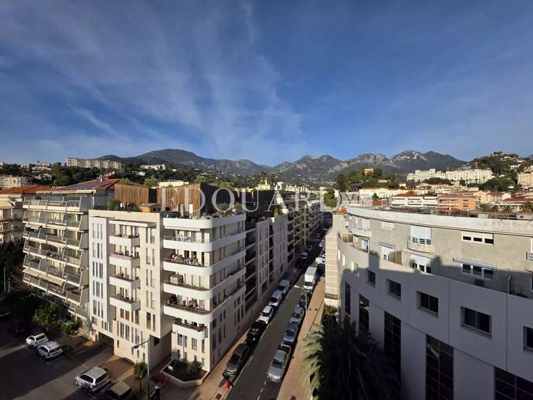 Appartement Menton - 4 chambres - 143m²