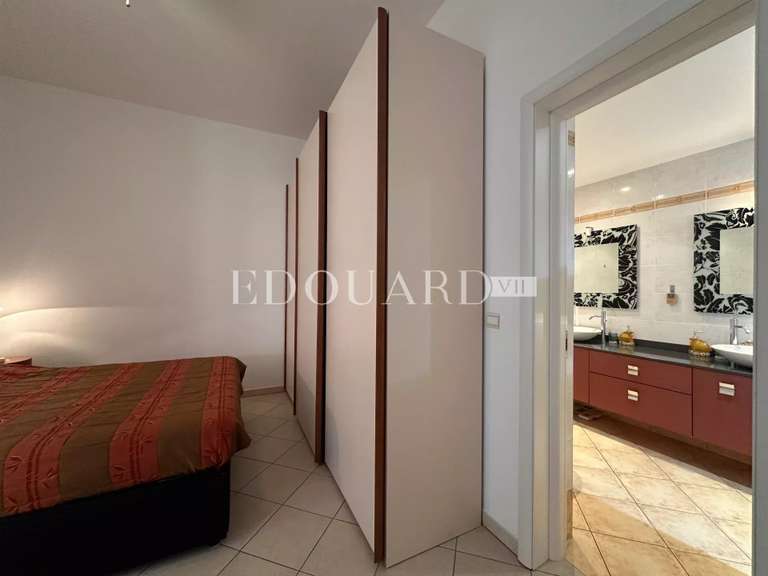 Appartement Menton - 2 chambres - 85m²