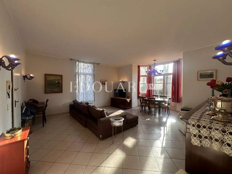 Appartement Menton - 2 chambres - 85m²
