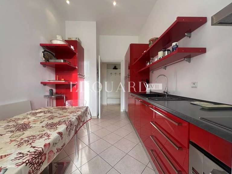Appartement Menton - 2 chambres - 85m²
