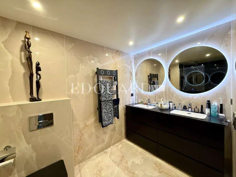 Appartement Menton - 3 chambres - 110m²