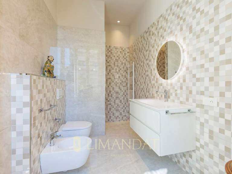 Apartment Menton - 2 bedrooms - 130m²