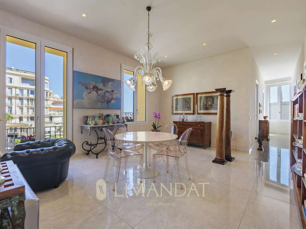 Apartment Menton