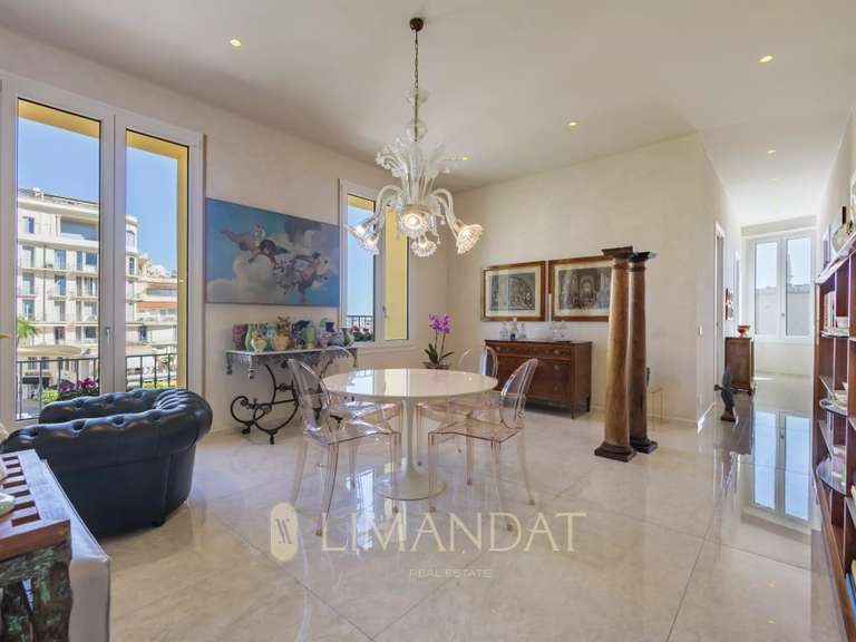 Apartment Menton - 2 bedrooms - 130m²
