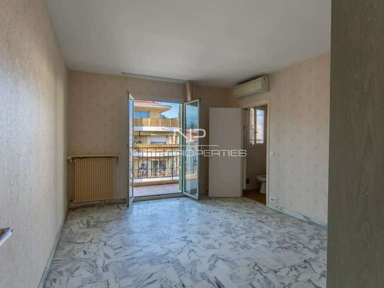 Appartement Menton - 2 chambres - 104m²