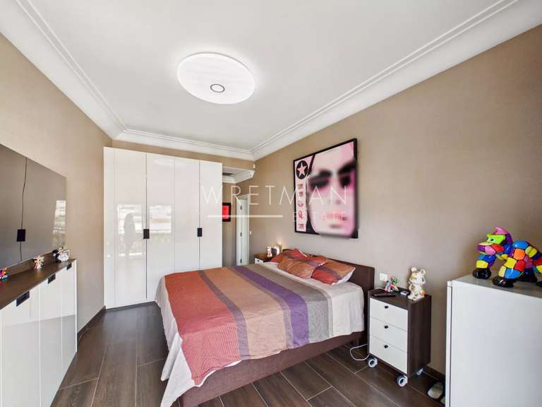 Appartement Menton - 2 chambres - 92m²