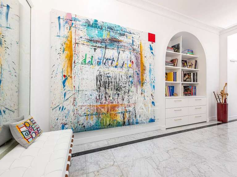 Appartement Menton - 2 chambres - 245m²