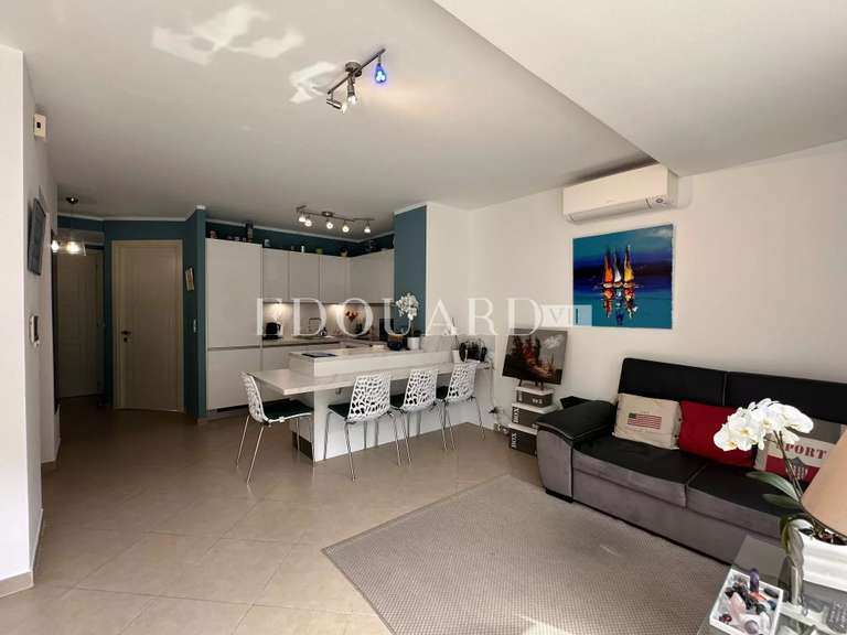 Appartement Menton - 3 chambres - 77m²
